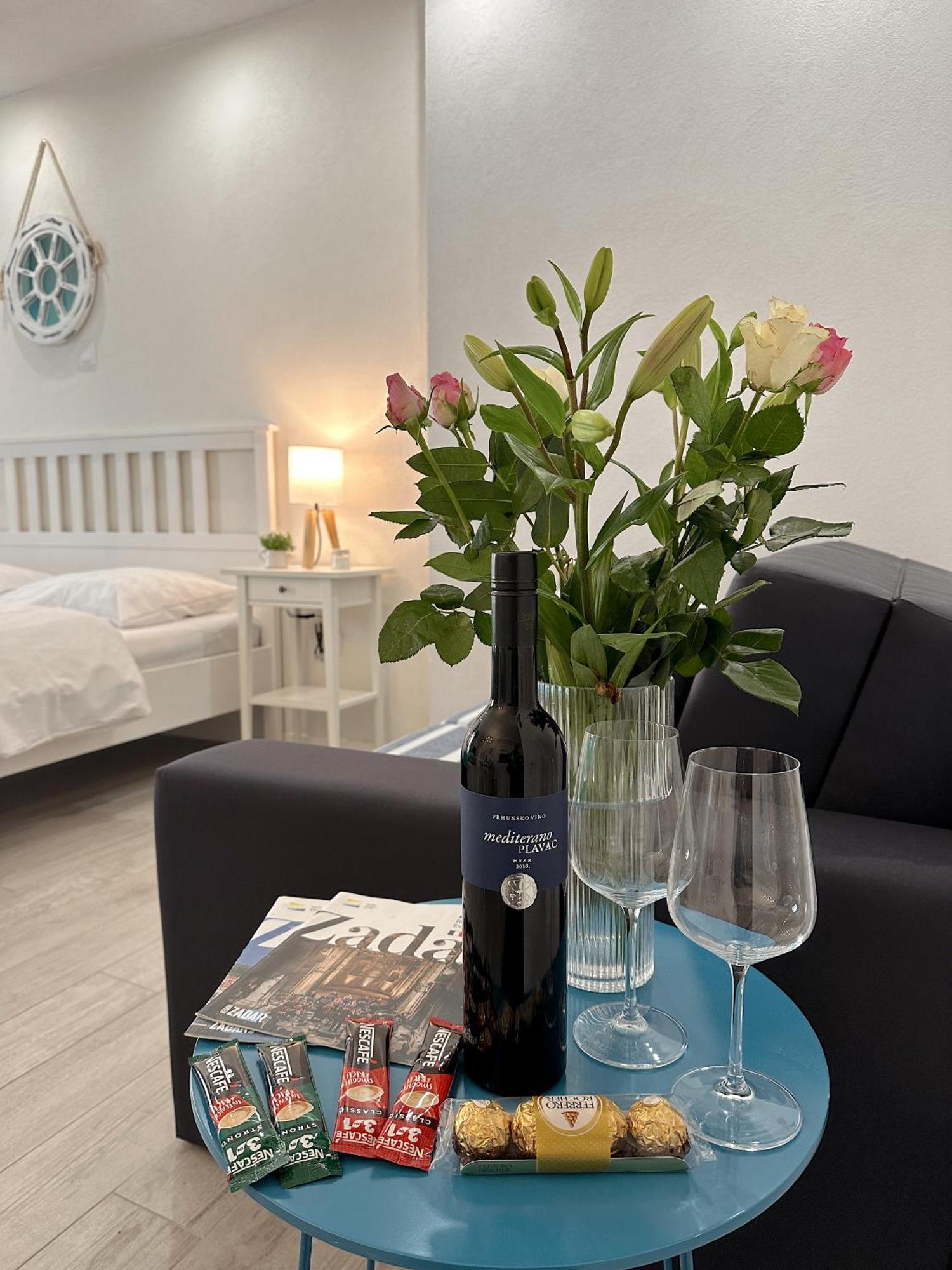 Anamari Apartments Zadar Ngoại thất bức ảnh
